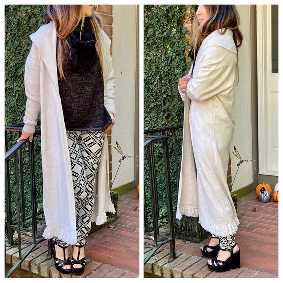 ✨LAST✨Cashmere Italy fabulous comfy soft Cashmere Blend long fringe hem Cardigan - Picture 4 of 7
